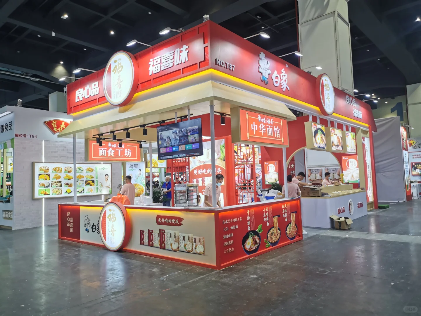 搭建过多次的中国风展台