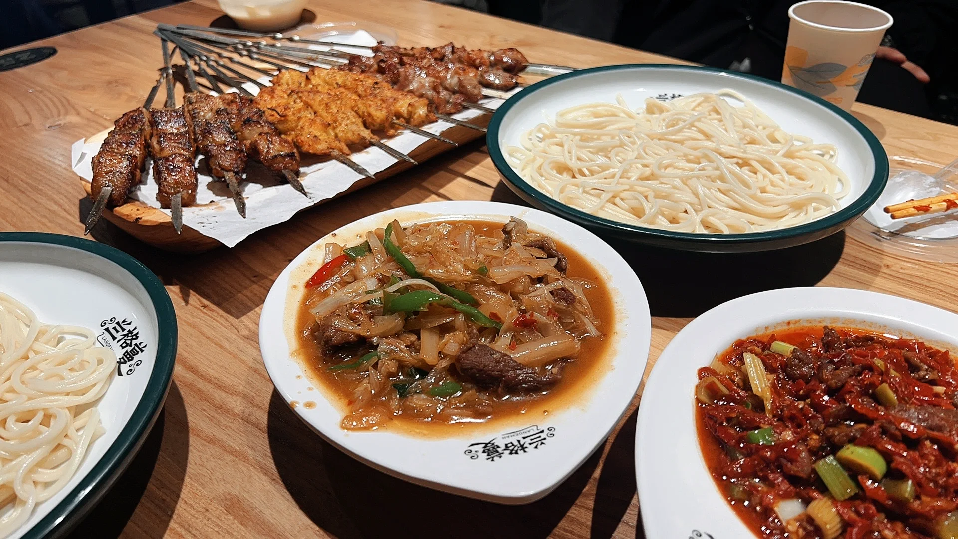 个人认为会展片区最好吃的拌面！