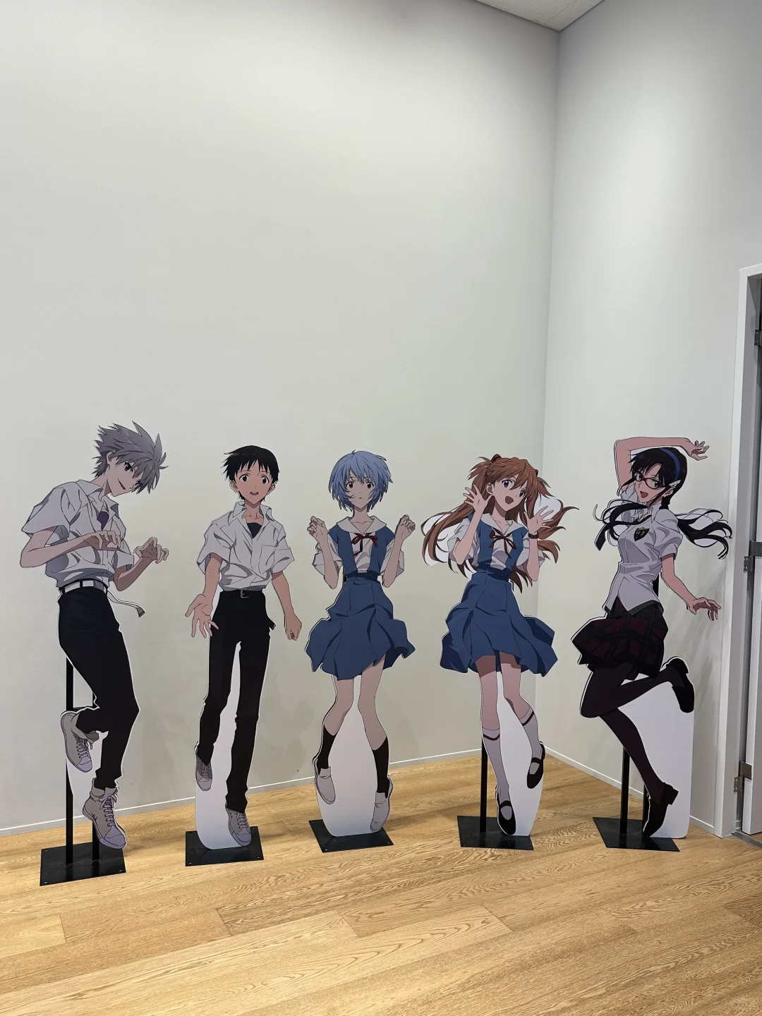 等我老了也要继续喜欢EVA……