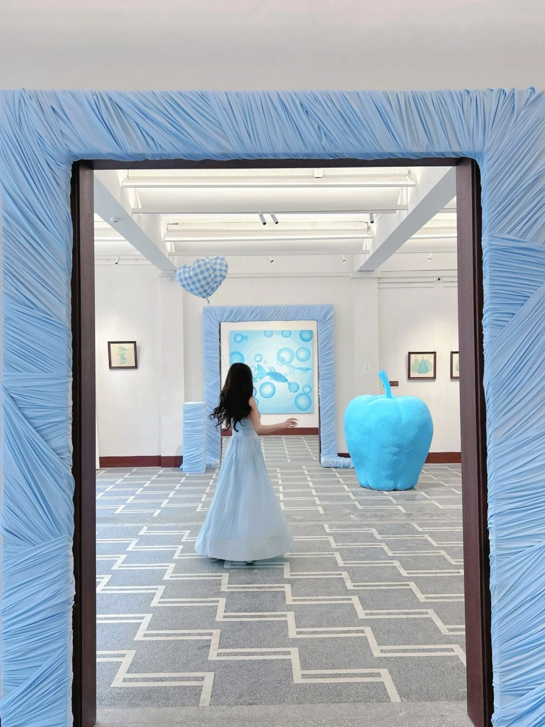 厦门看展｜仧美术馆 “Take an apple”艺术展