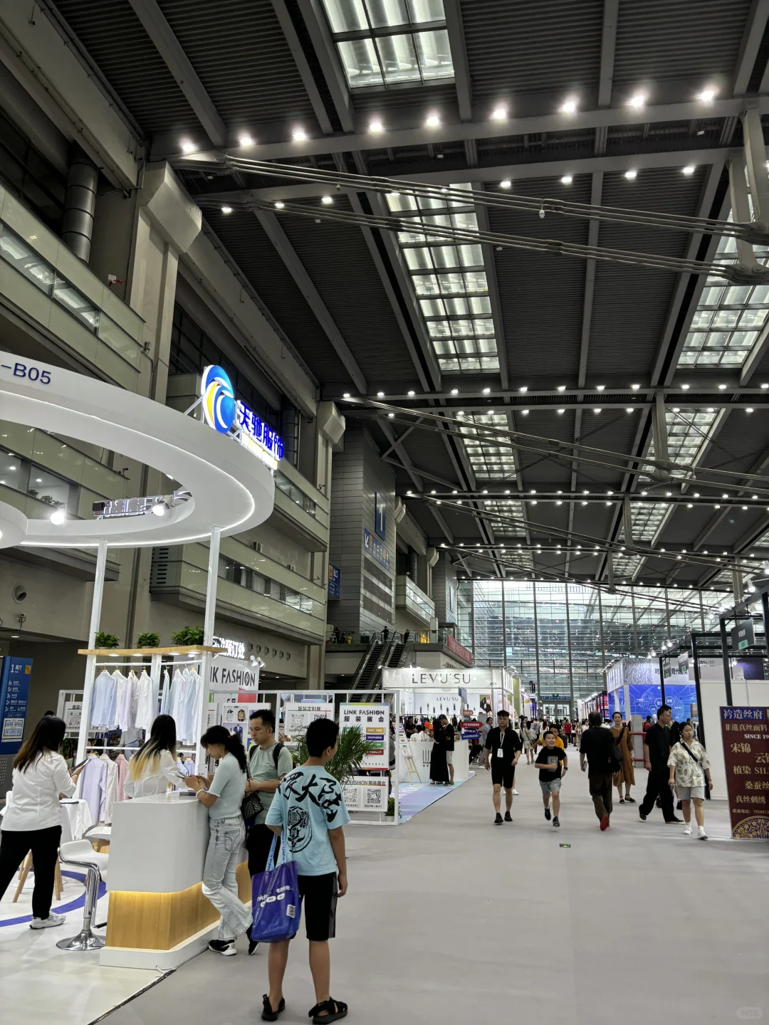 服装人参展学习的一天❗️把最好的带给大家❗️