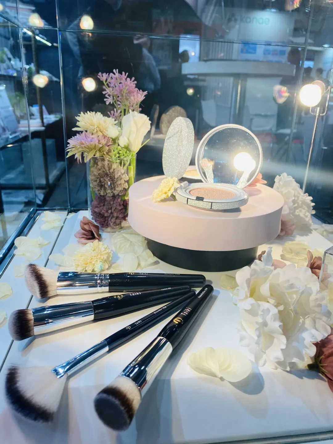 东京大阪每年举行的化妆品展览会也太棒啦！