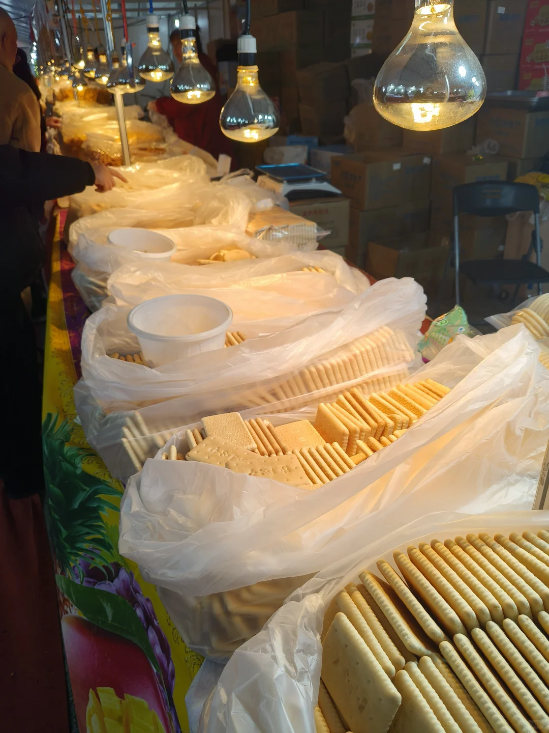 殷巷这里开了一个中俄博览会！