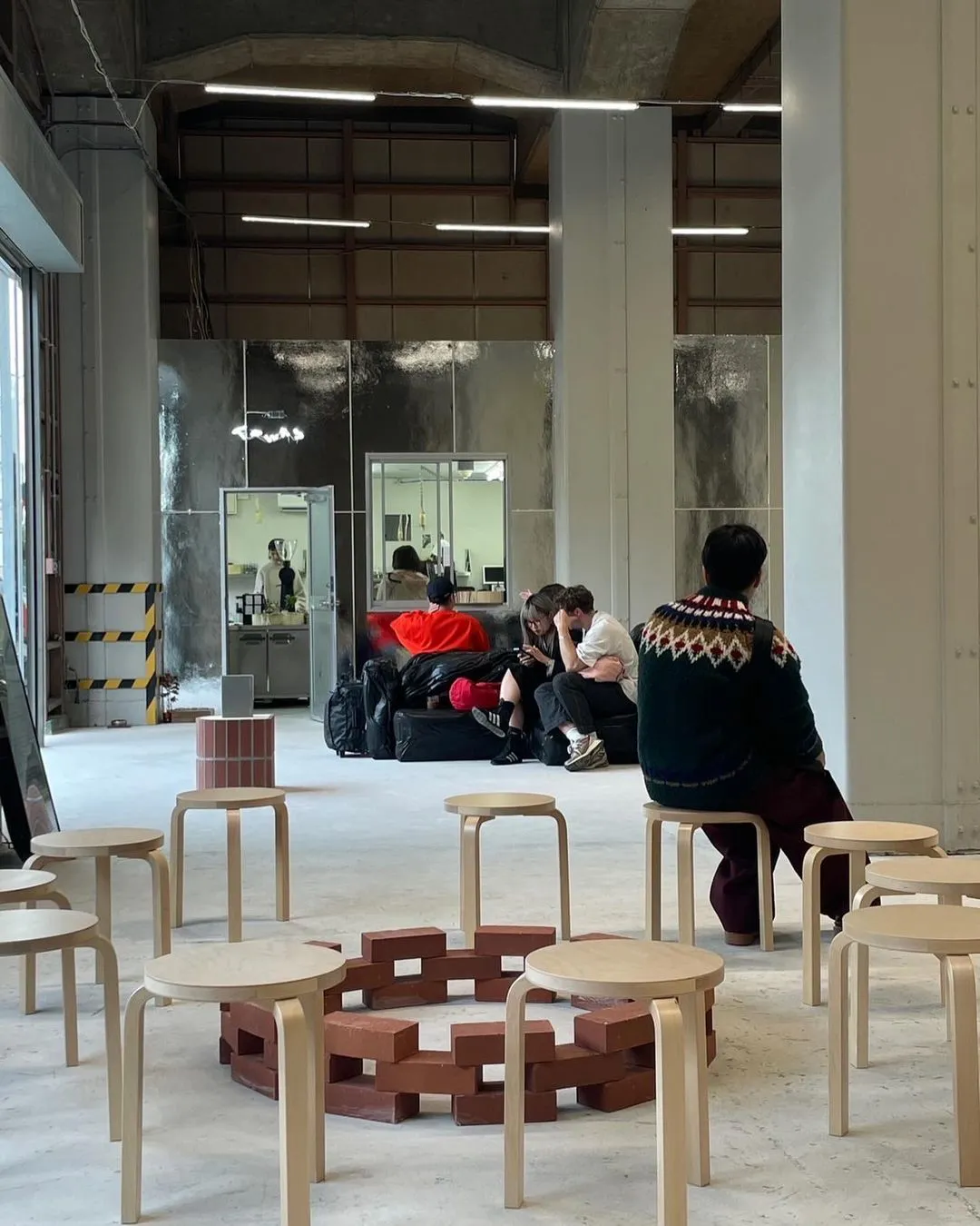 （RE）PUBLIC｜标识再现材料重建