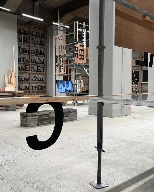 （RE）PUBLIC｜标识再现材料重建