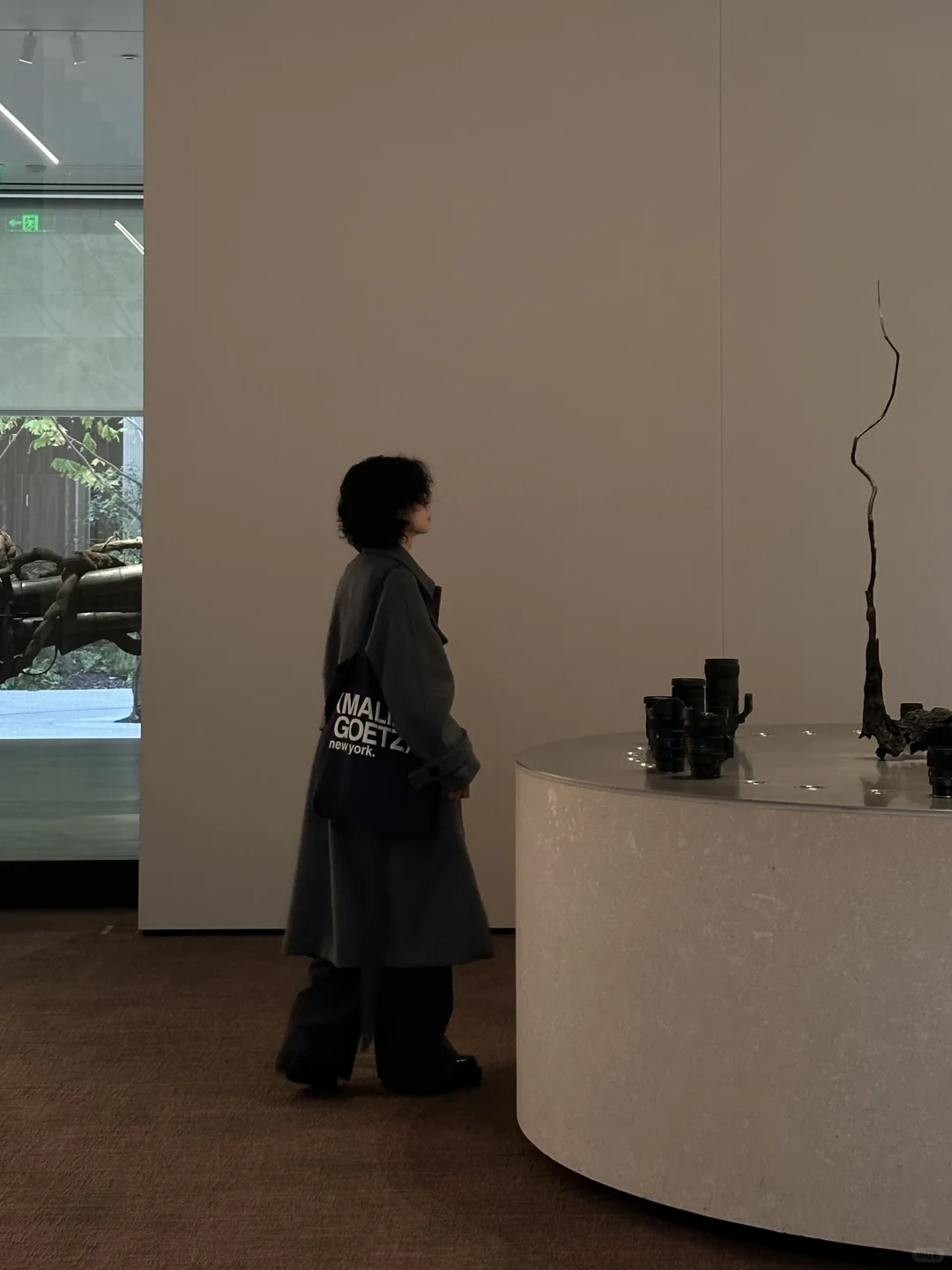 上海新展｜Like water through a river?