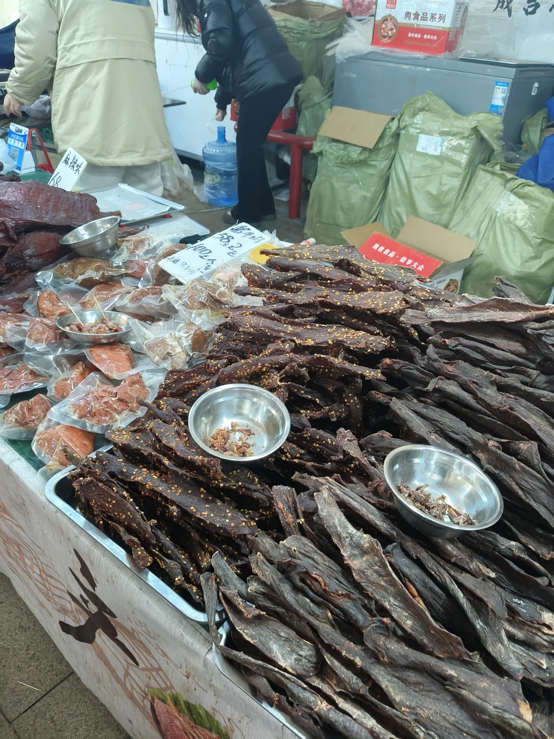 殷巷这里开了一个中俄博览会！