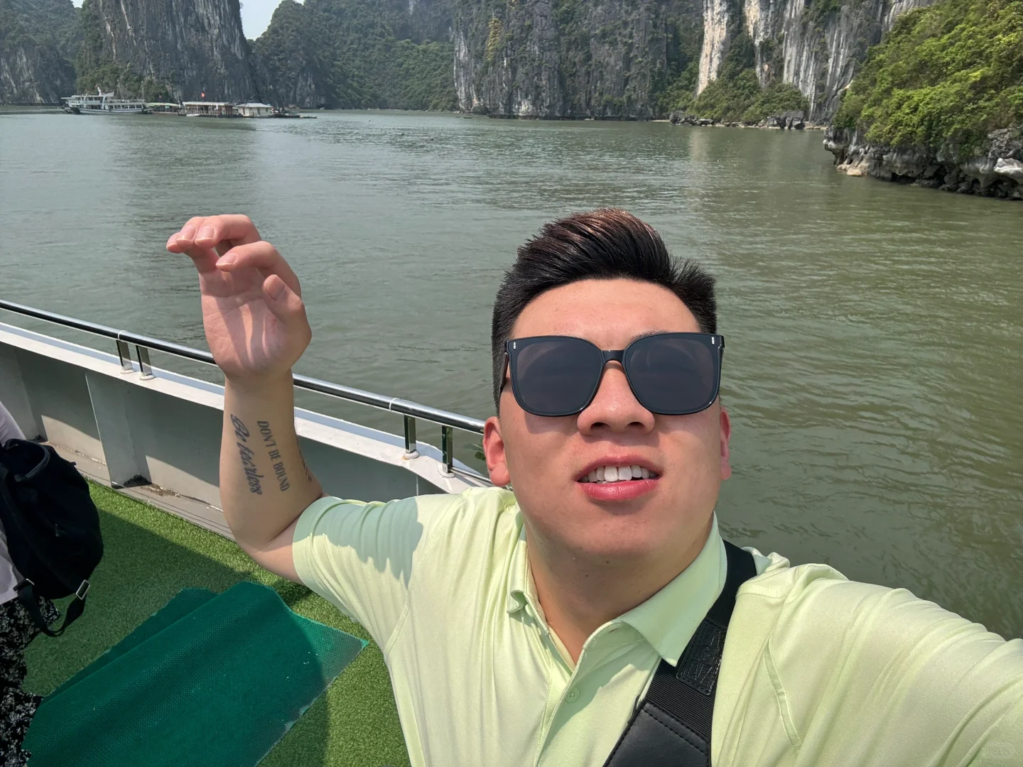 非常舒适的外贸工作边旅游边赚美金?