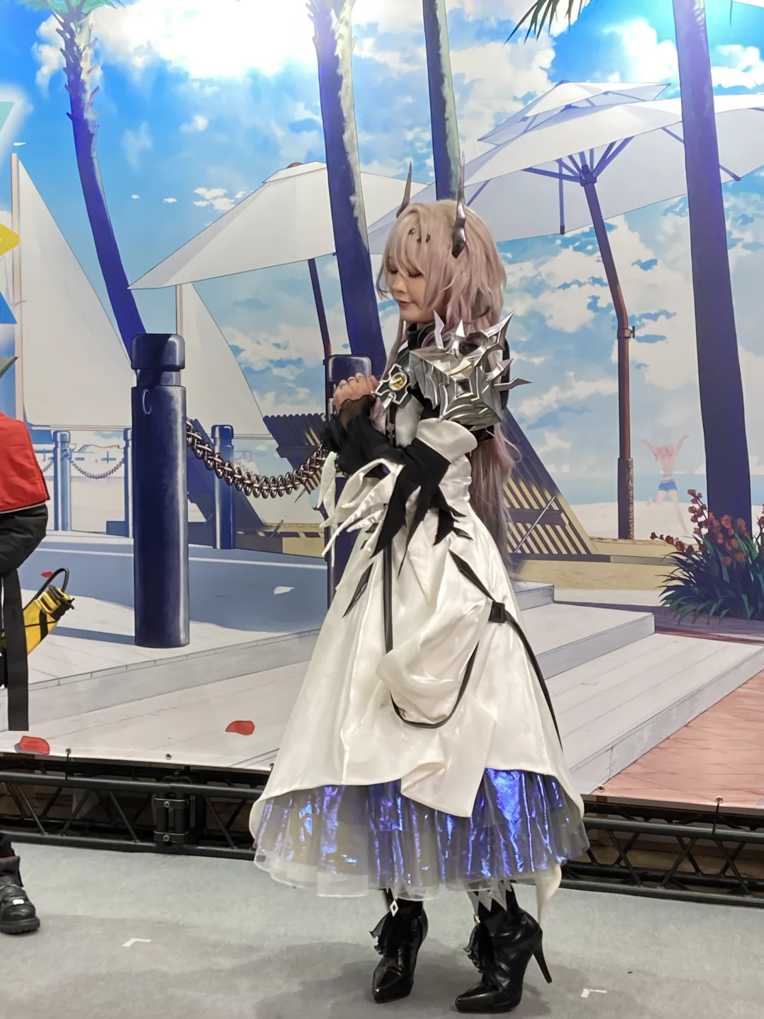 明日方舟一日游