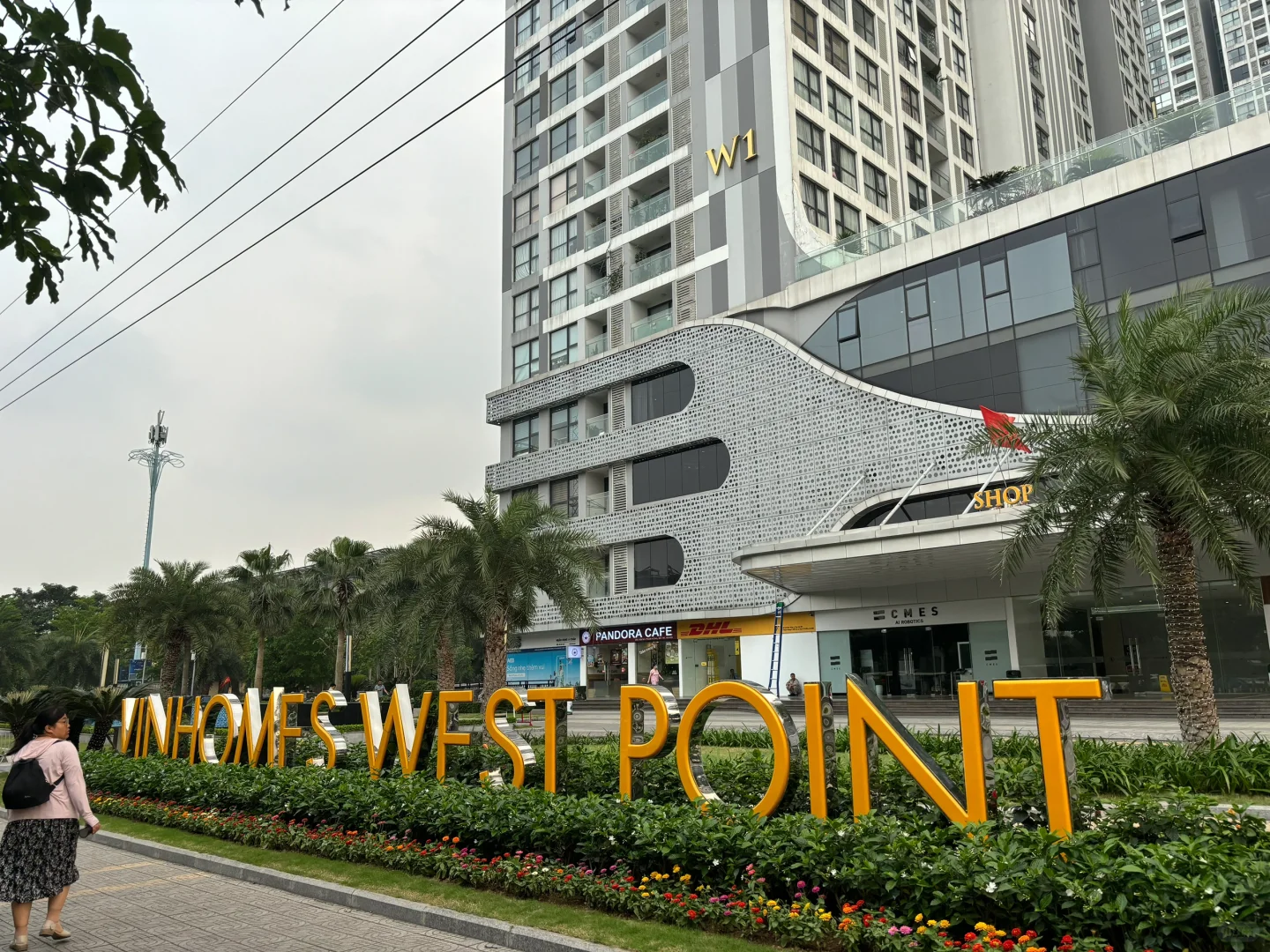 非常舒适的外贸工作边旅游边赚美金?