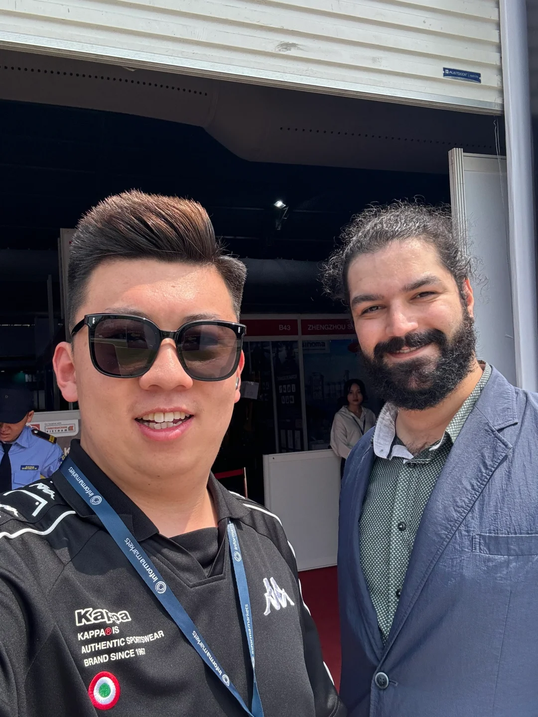 非常舒适的外贸工作边旅游边赚美金?