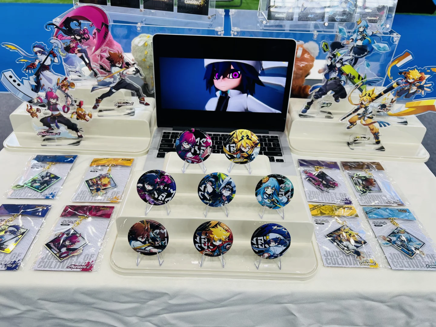 大广州琶洲会展偶遇到凹凸