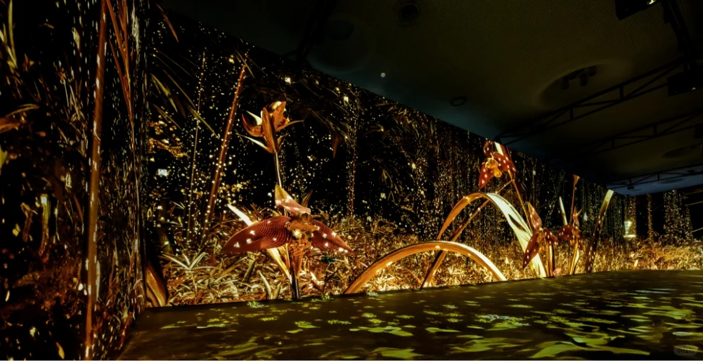 ??首尔?展览<云清月明，风吹星光>