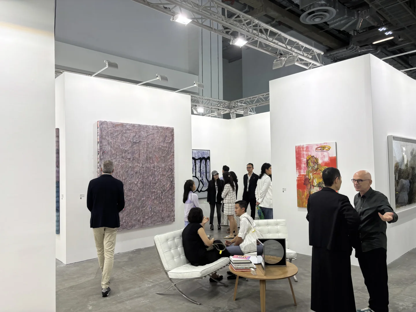 ??艺术周福利来啦 免?大巴 畅游艺术?