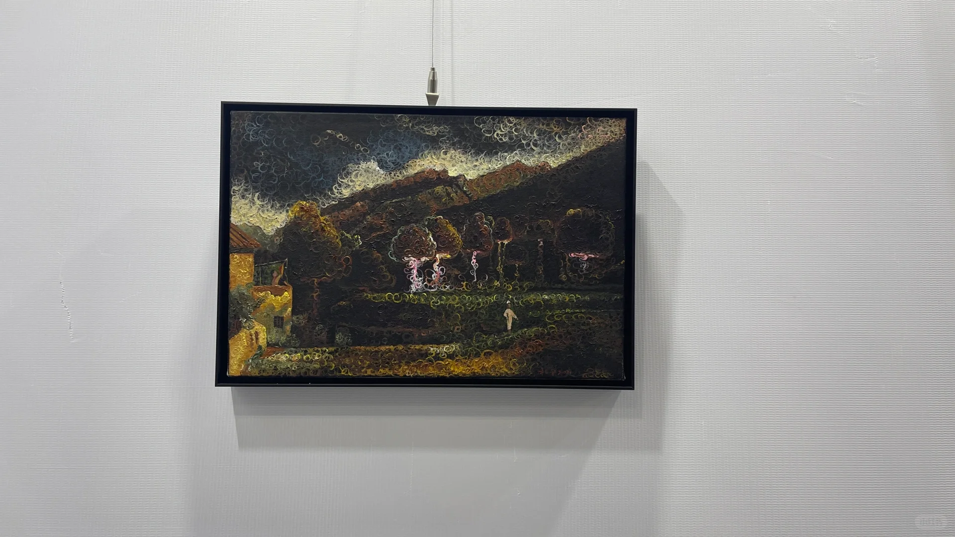 来成都首届艺术博览会展览了，可惜没观众看