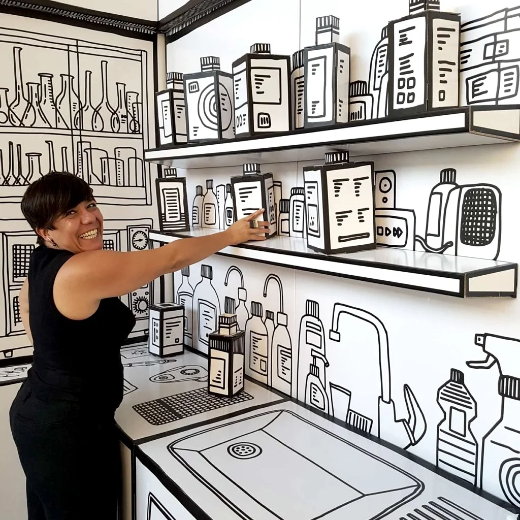 误入二次元世界?不一样的纸板展会