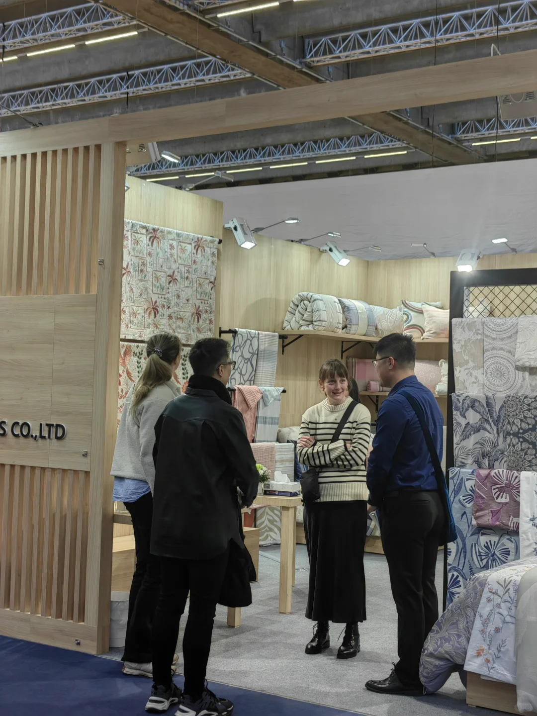 法兰克福家纺展，银丰人展会显身手