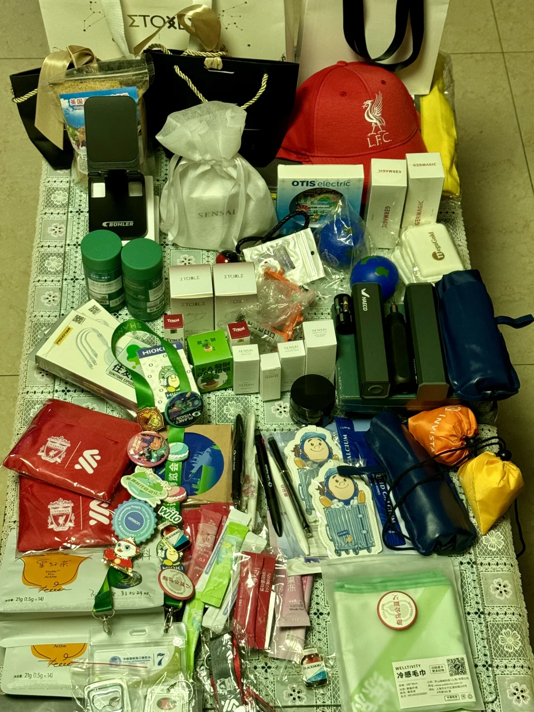 不要把进博会薅的羊毛放朋友圈