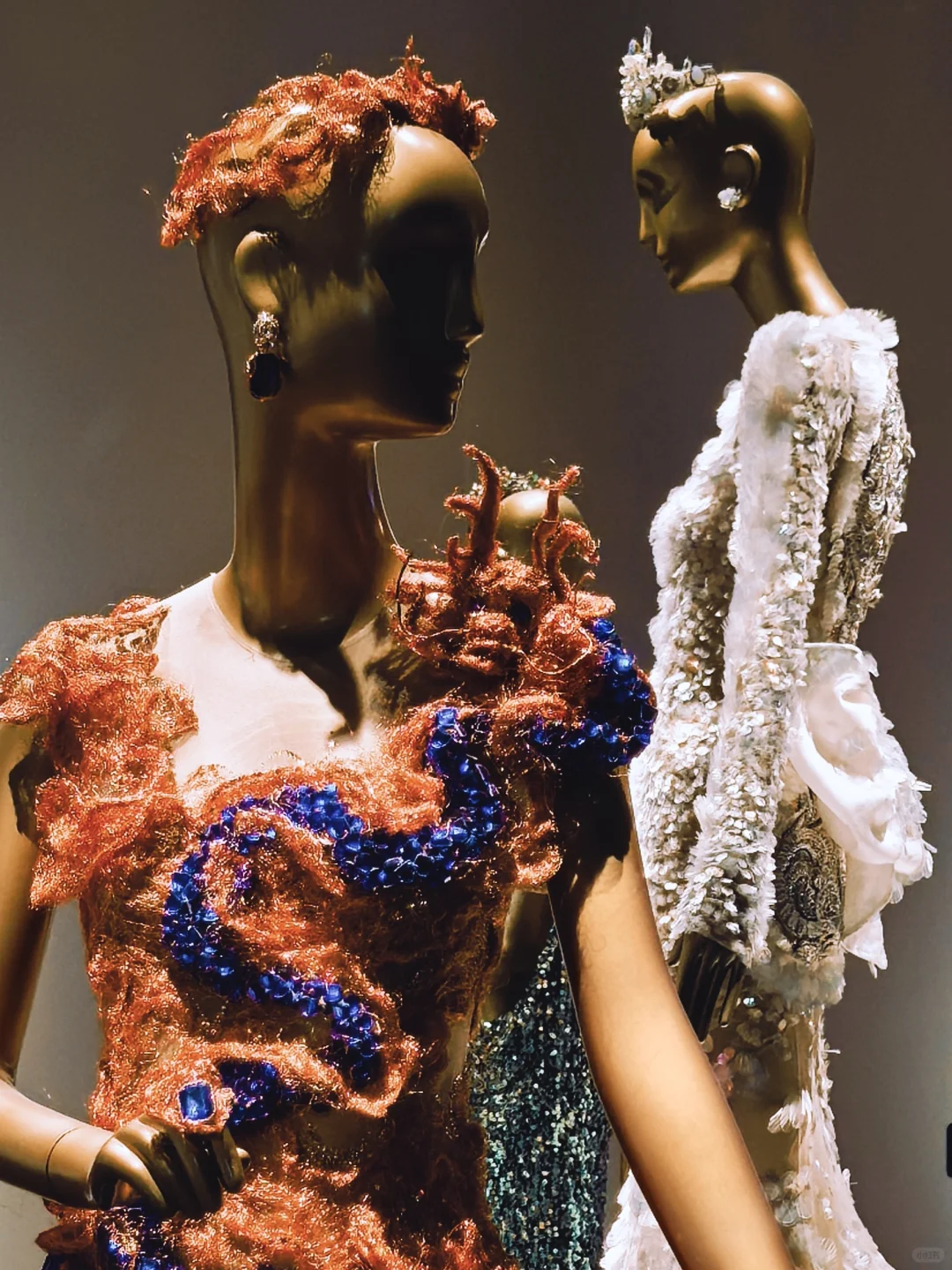 M+看展 | 梦幻高定的华丽交响曲