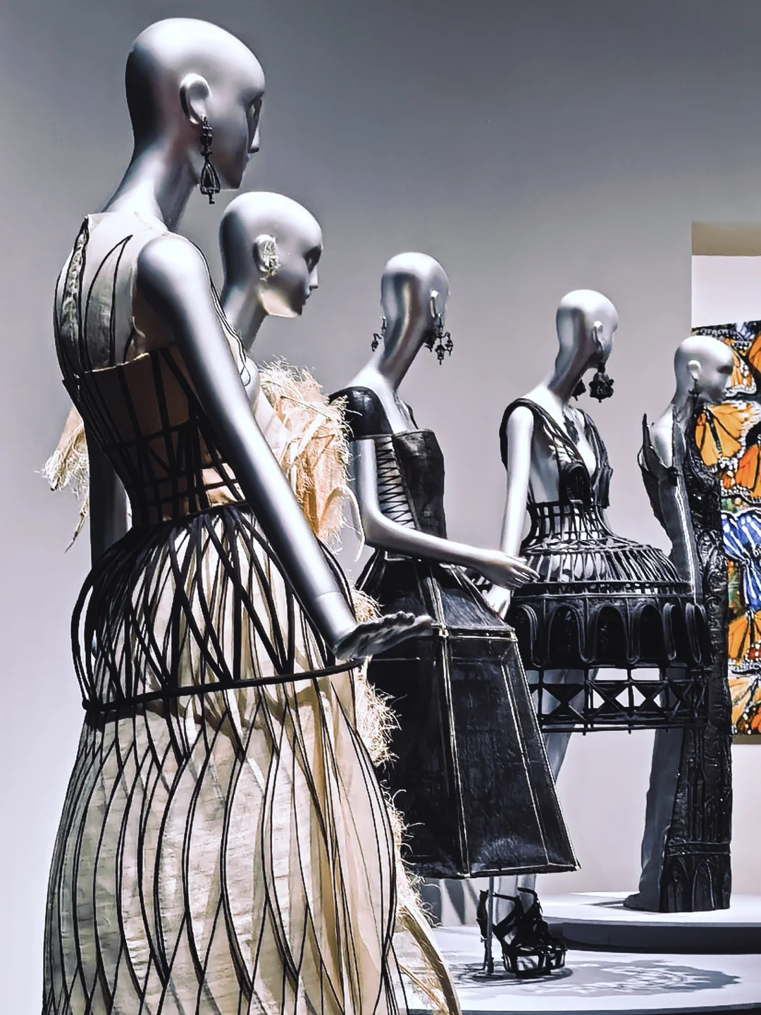 M+看展 | 梦幻高定的华丽交响曲