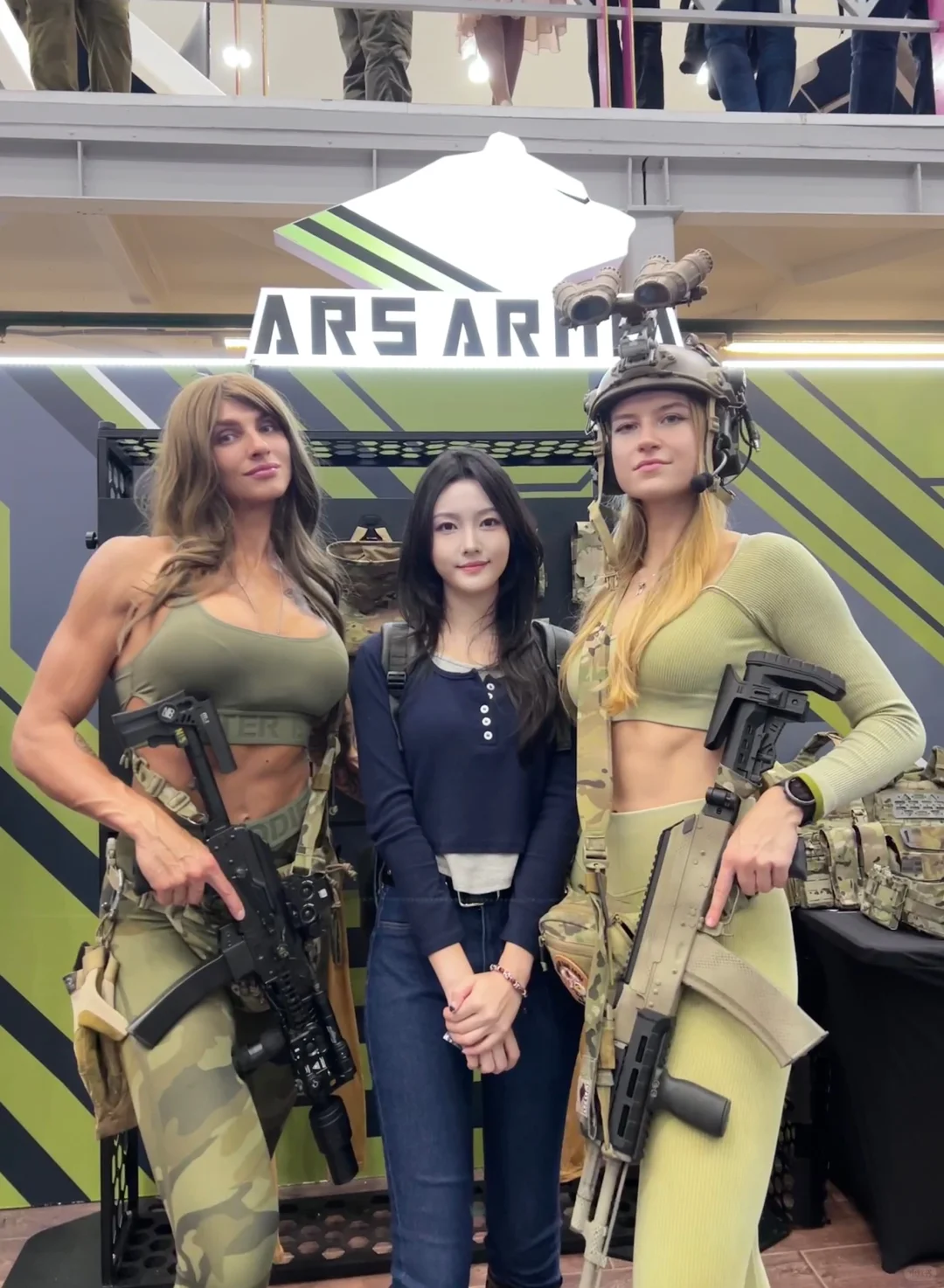 俄罗斯军事展见到了普老师✌️