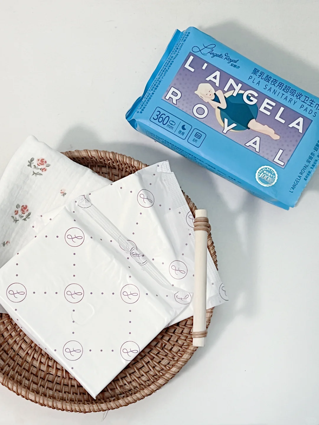 巨薄巨能吸!姨妈巾中的千金大小姐!