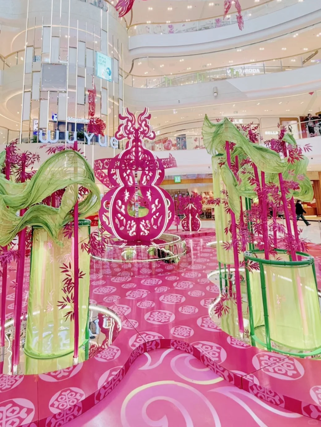 不在哈尔滨 在乌鲁木齐!太好拍了