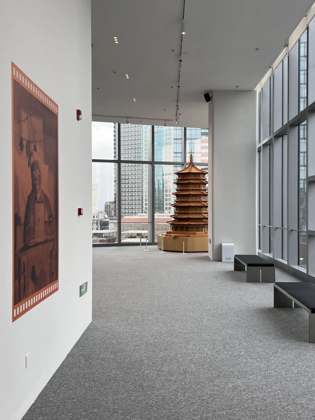 上海近期坠震撼的新展…………………