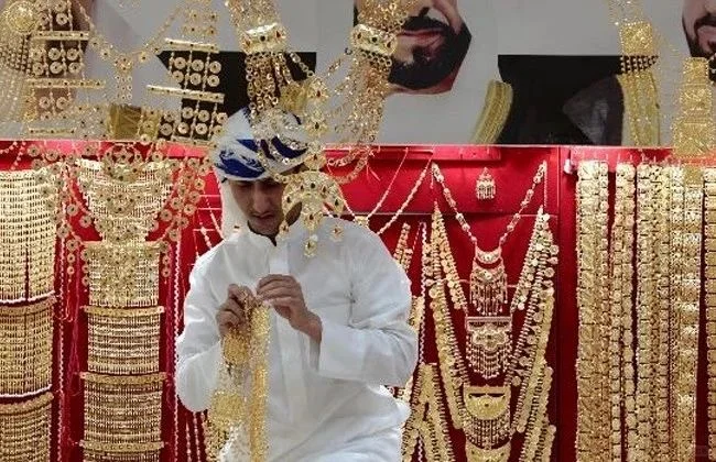 ?去迪拜!赴一场珠宝界的璀璨之约