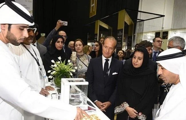 ?去迪拜!赴一场珠宝界的璀璨之约