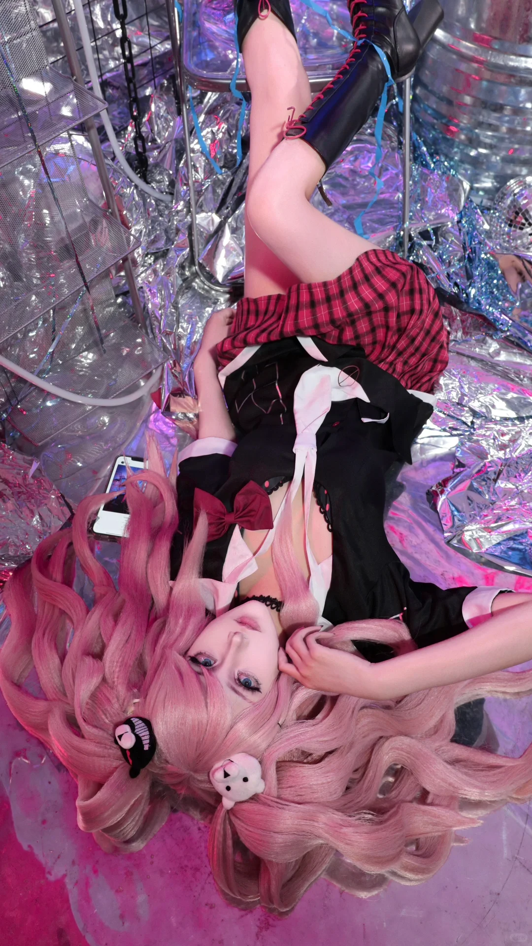 谁来帮帮这个入去漫展