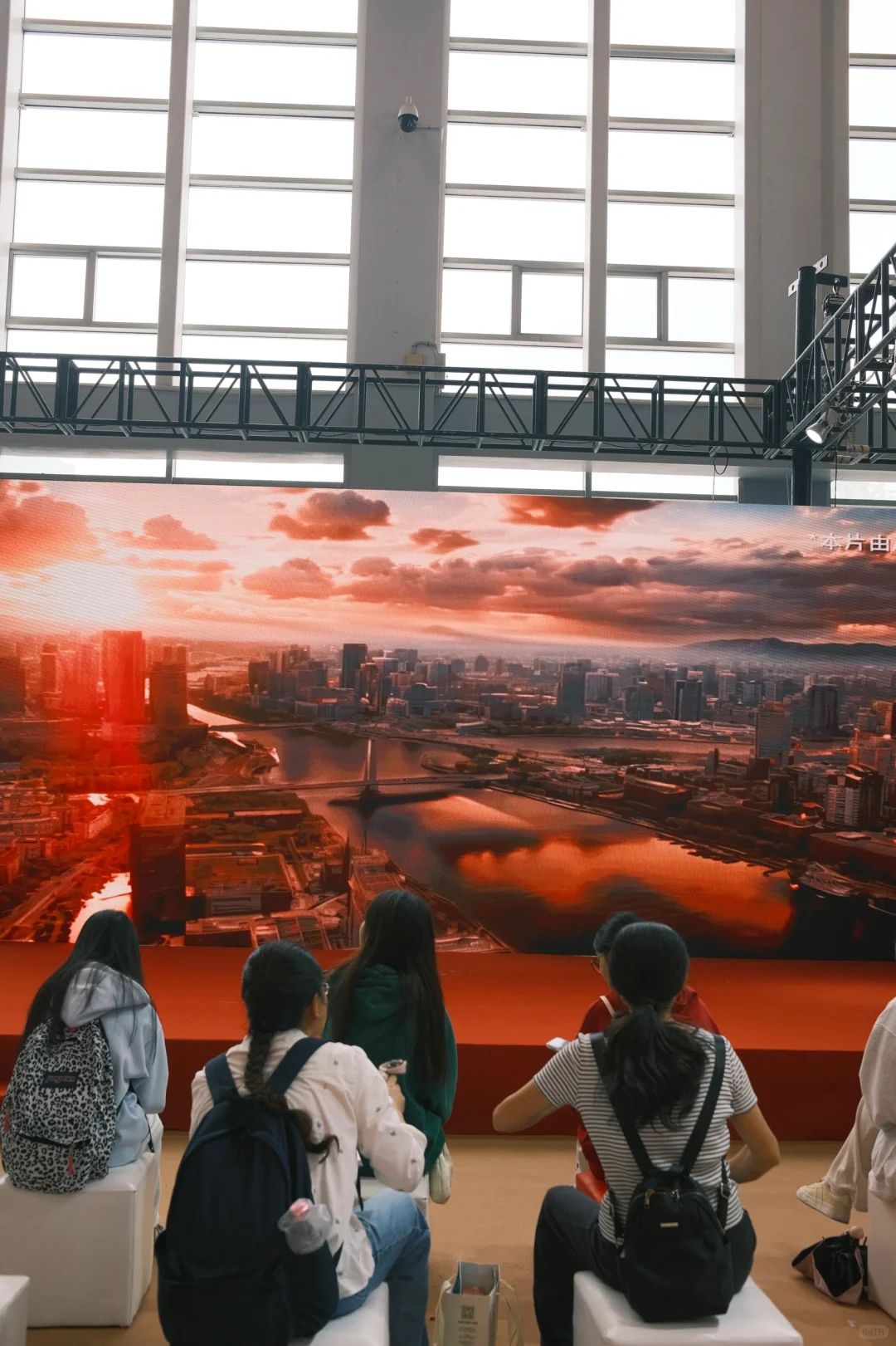 这个周末 带家人来会展中心吧！