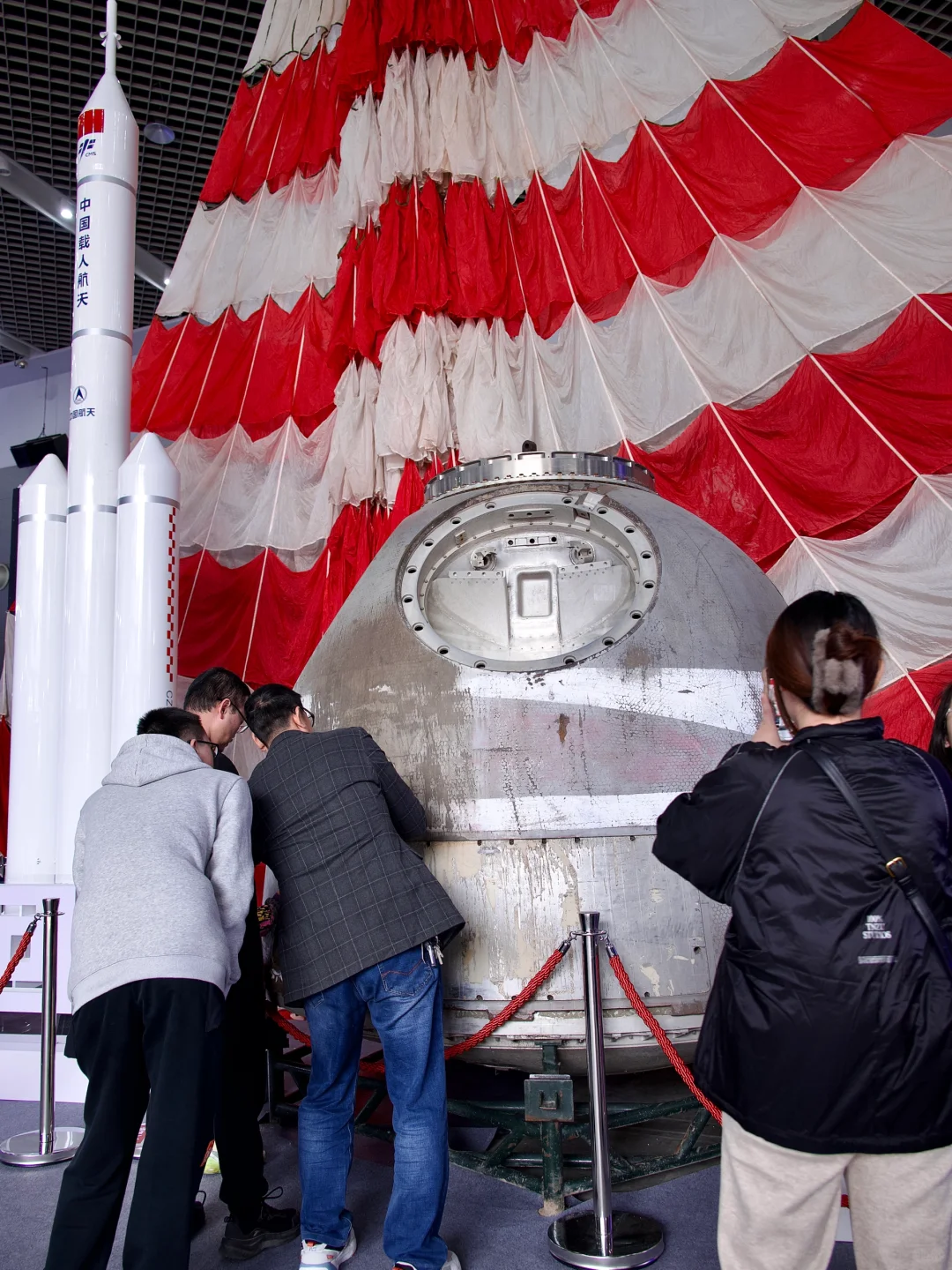 不要再说过年没地方去～1200平米航展来了！