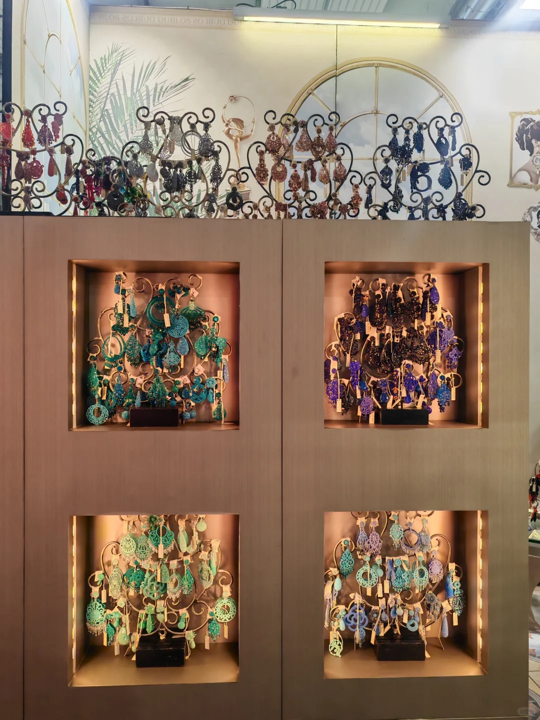 您好?我是米兰展会翻译?