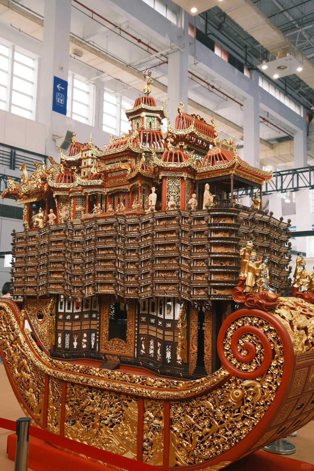 这个周末 带家人来会展中心吧！