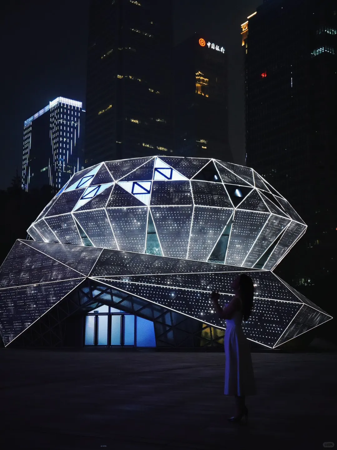 发现了城市之光～