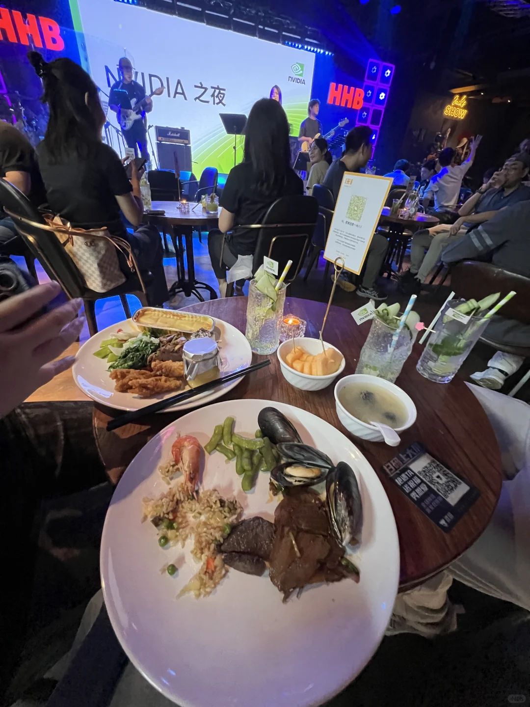 自由模特也来参加AI科技展啦