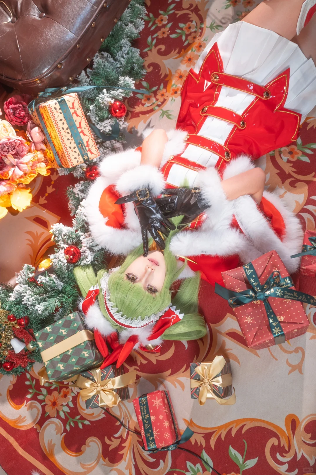 谁来帮帮这个入去漫展