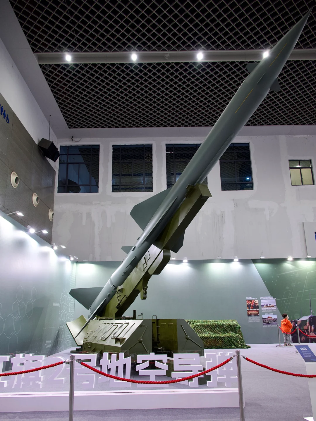 不要再说过年没地方去～1200平米航展来了！