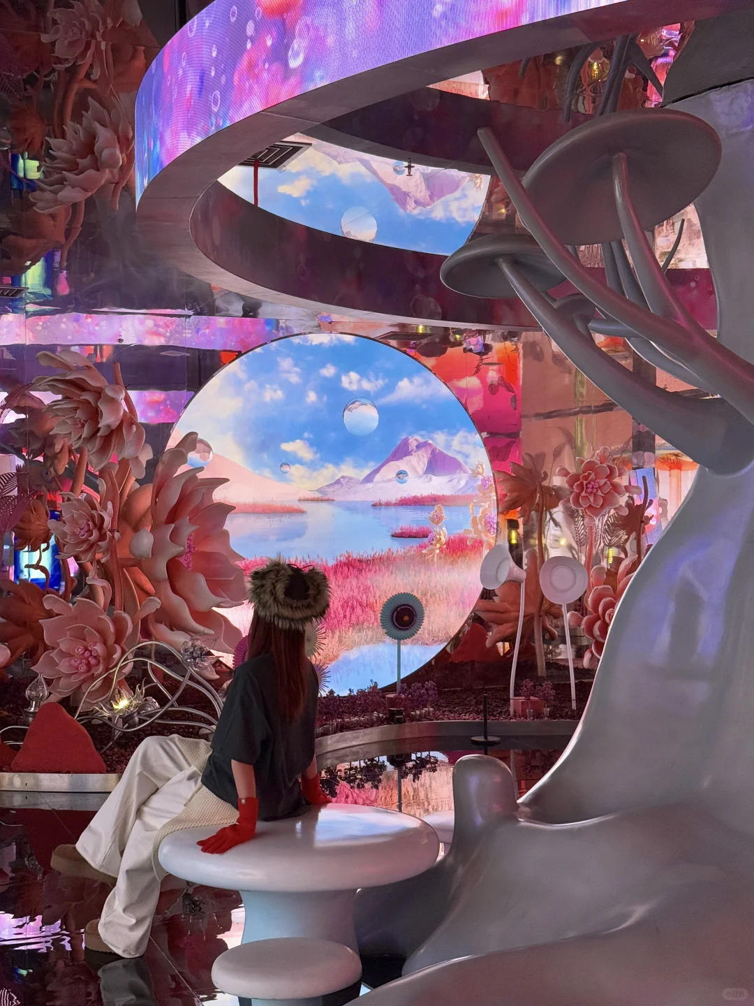 北京新展｜走进灵境未来世界??好震撼！