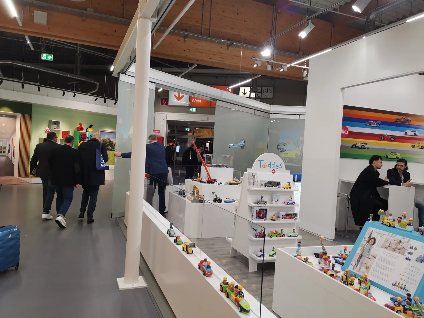 纽伦堡玩具展第一天： 各大品牌