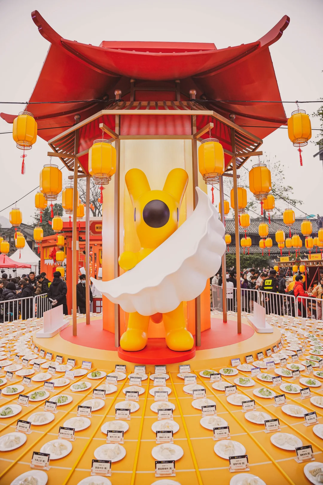 宽窄巷子奇遇之燃爆小年的“吉尼斯饺子”