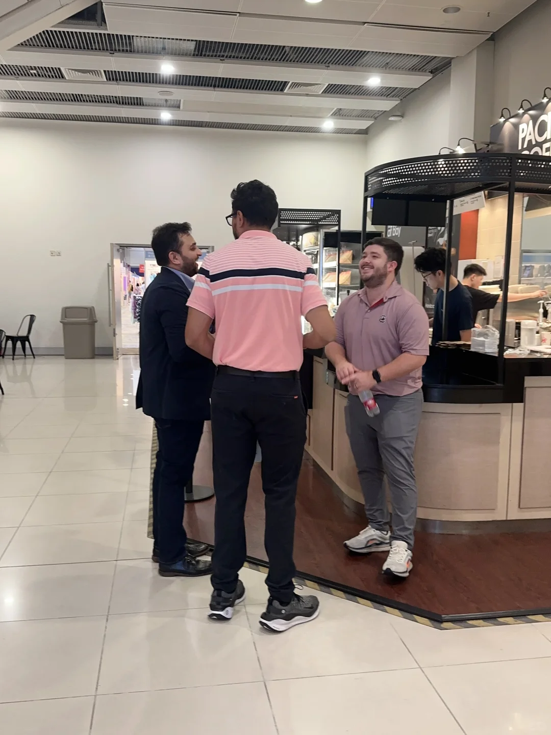 新人参加外贸展会，从邀约就看出差距了