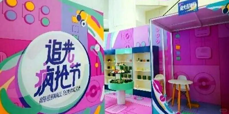 上海展会舞台搭建：考量经验、材料与服务的重要性