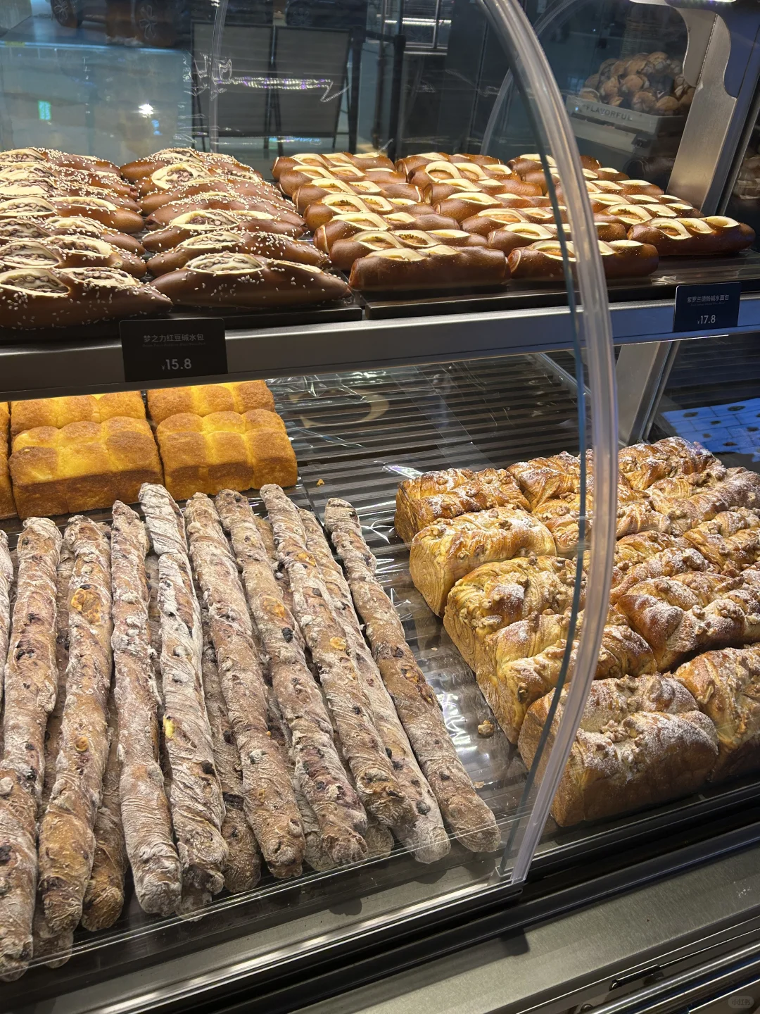 新疆首家｜会展吾悦广场Q面包超好吃