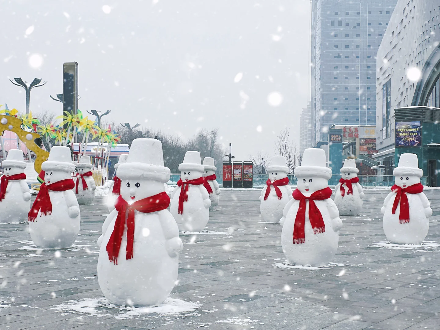 乌鲁木齐惊现⛄️军团‼️