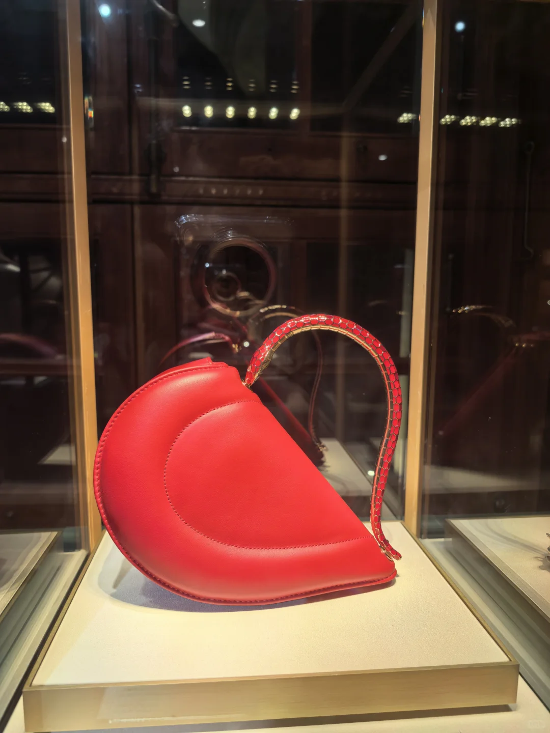 宝格丽×张园蛇年特展