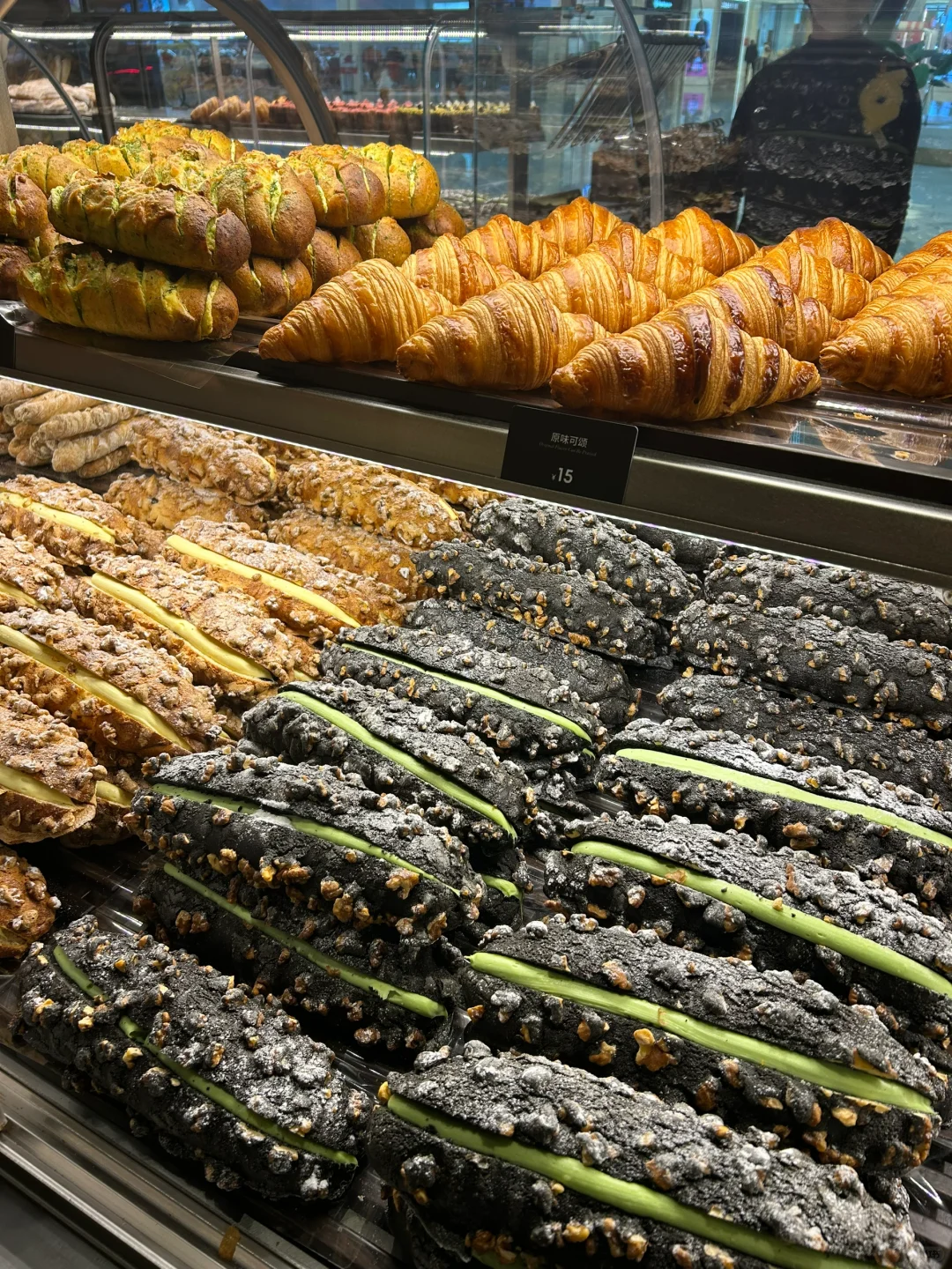 新疆首家｜会展吾悦广场Q面包超好吃