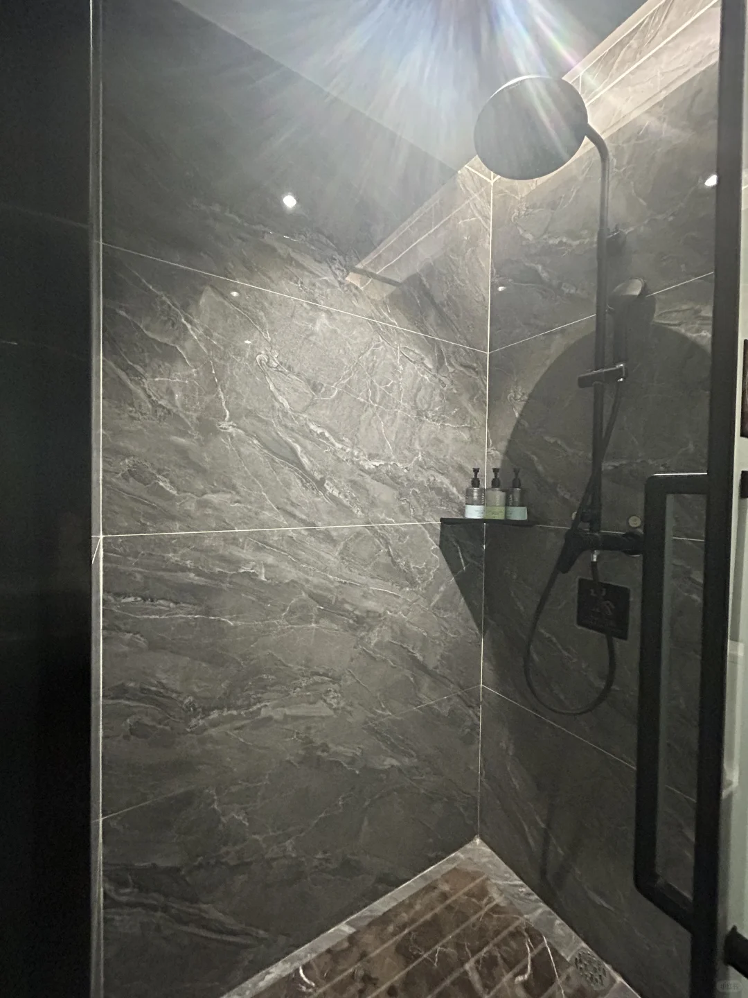 ??➡️?? 深圳酒店? 评价又好住 !