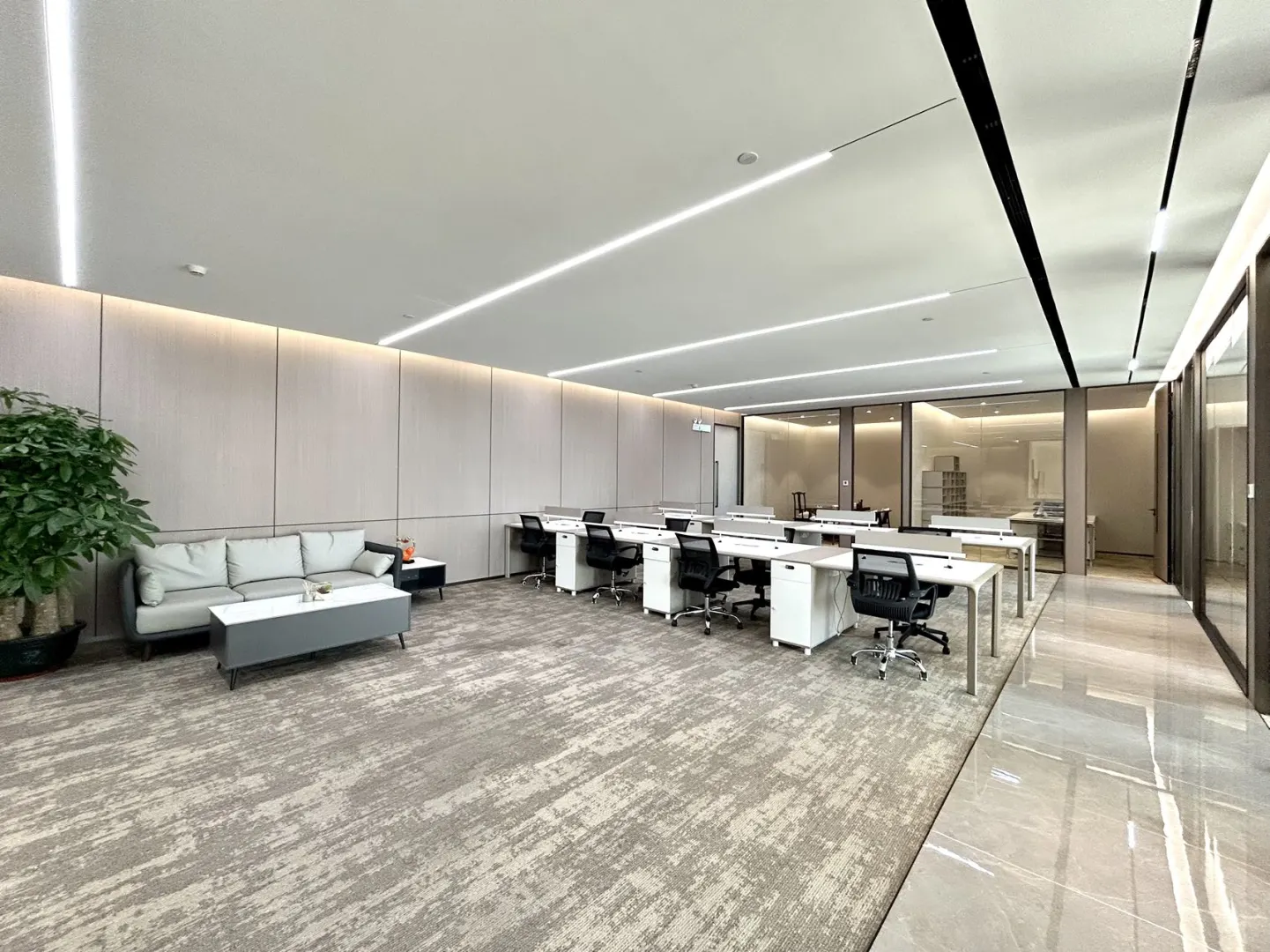 深圳会展中心，超高性价比，精装修带家私